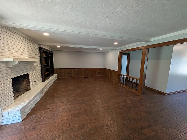 10133 Bromley Ct — Photo 14