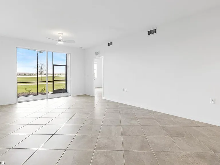 5651 Double Eagle Cir #4314 — Photo 6