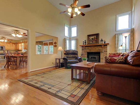 4th image of 2417 Widgeon Dr