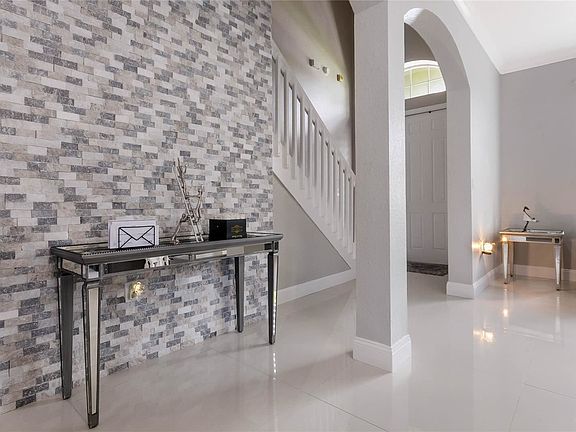 3rd image of 1086 Hermosa Way