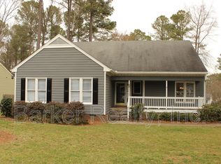 905 Oakwater Dr, Garner, NC 27529