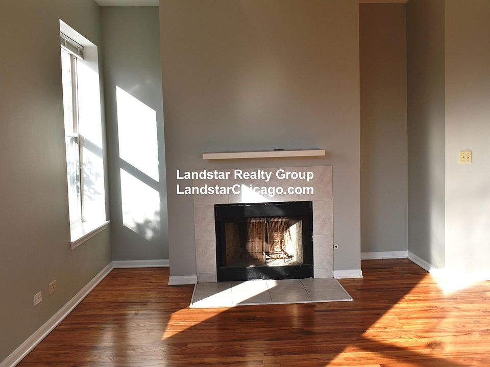 1st image of 1339 N Damen Ave APT 3S