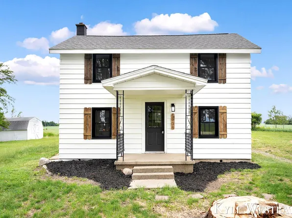 5908 Johnson Rd, Belding, MI 48809