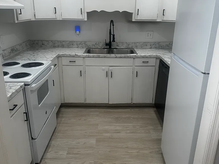 1545 Mohawk Ct NW #3 — Photo 6