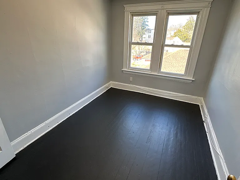 112 Shelley St #5A — Photo 10