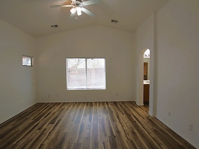 25735 W Elwood St — Photo 23