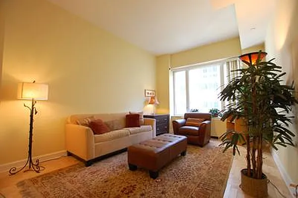 Sold by Nest Seekers International | media 15