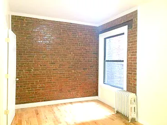 Rented by Uptown Flats LLC