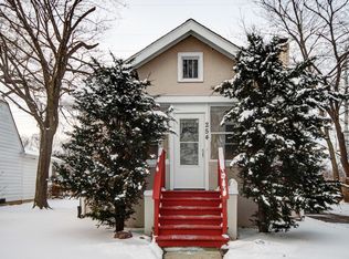 254 E Keith Ave, Waukegan, IL 60085