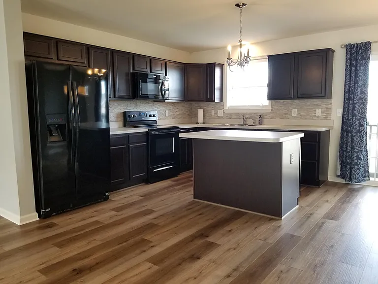 27 Carmody Ct — Photo 6