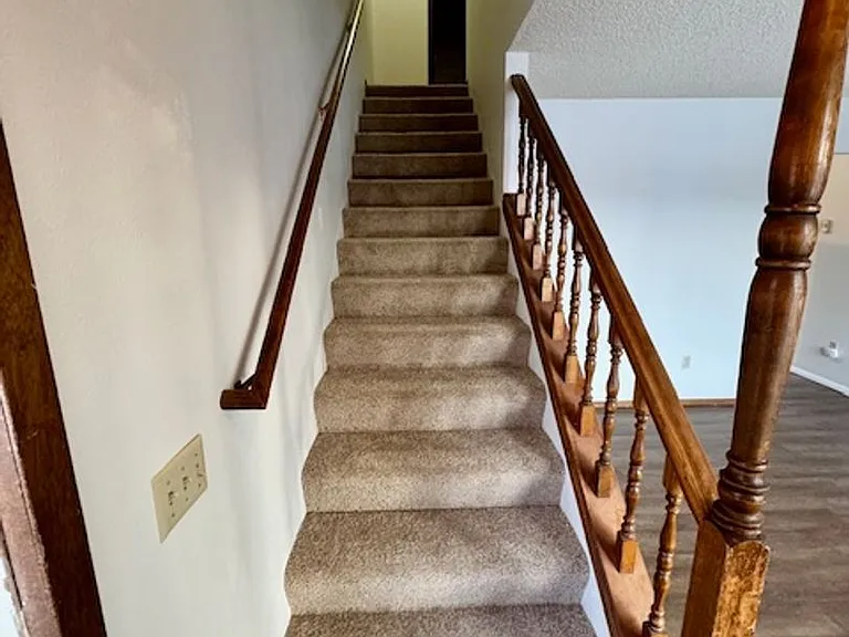 1605 W Koch St — Photo 8