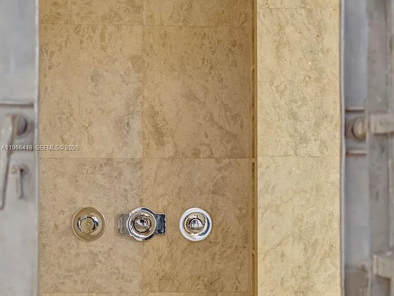 5781 Biscayne Blvd #Penthouse 3 — Photo 34
