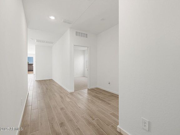 4th image of 7417 E COZY COTTAGE Lane