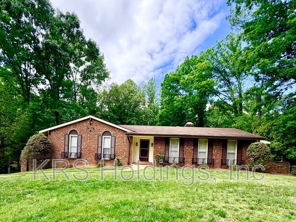407 Westmoreland Ct, Charlottesville, VA 22901