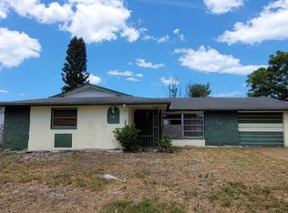 8817 Cochise Ln, Port Richey, FL 34668