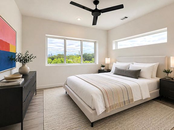 2nd image of 1309 Chicon St #401