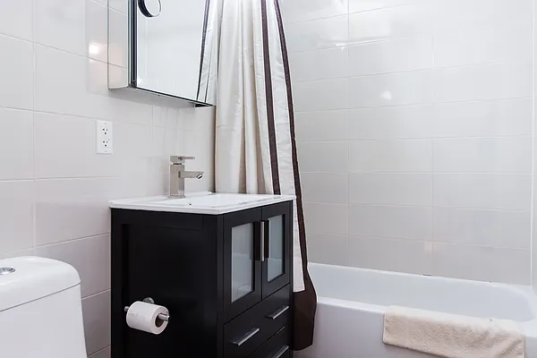 Rented by Smart City Real Estate LLC | media 10