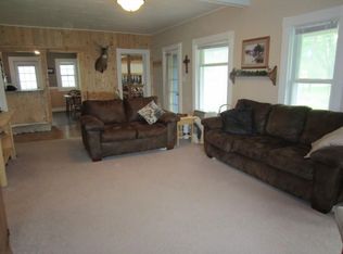 430 W Belding St, Crystal, MI 48818