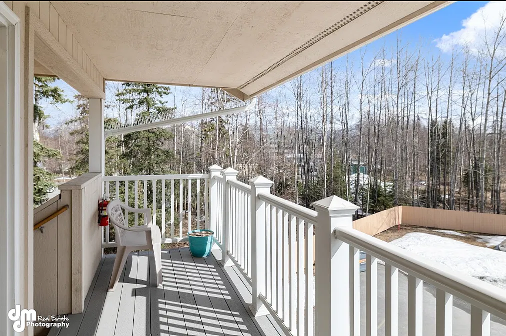 Fully Furnished Units Near UMED District, Anchorage, AK | Athenian Village Apartments — Photo 4