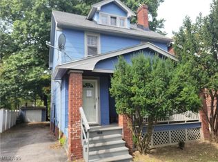 1068 Elbon Rd, Cleveland Heights, OH 44121