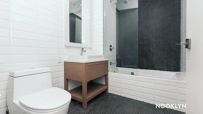 Rented by Nooklyn NYC LLC | media 26