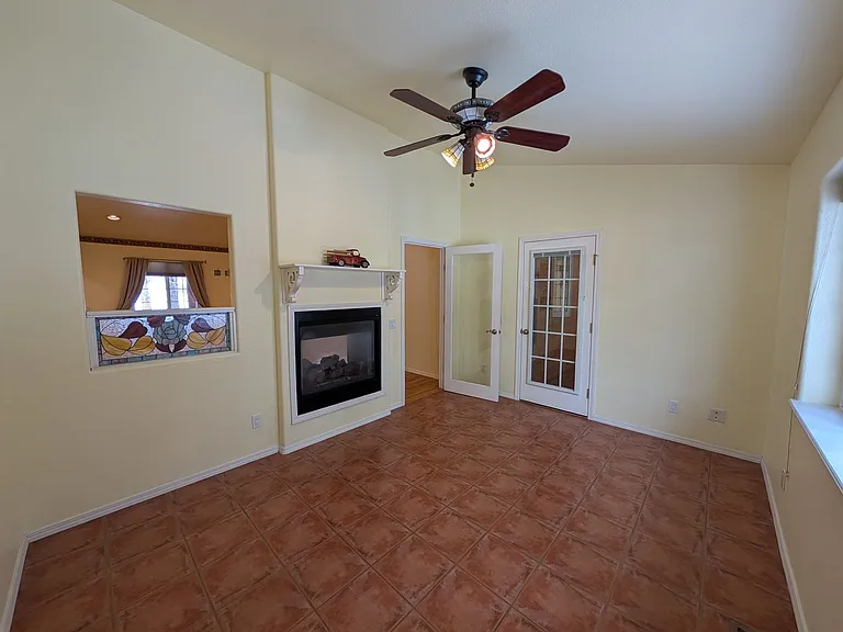 224 Capitan Cir — Photo 12