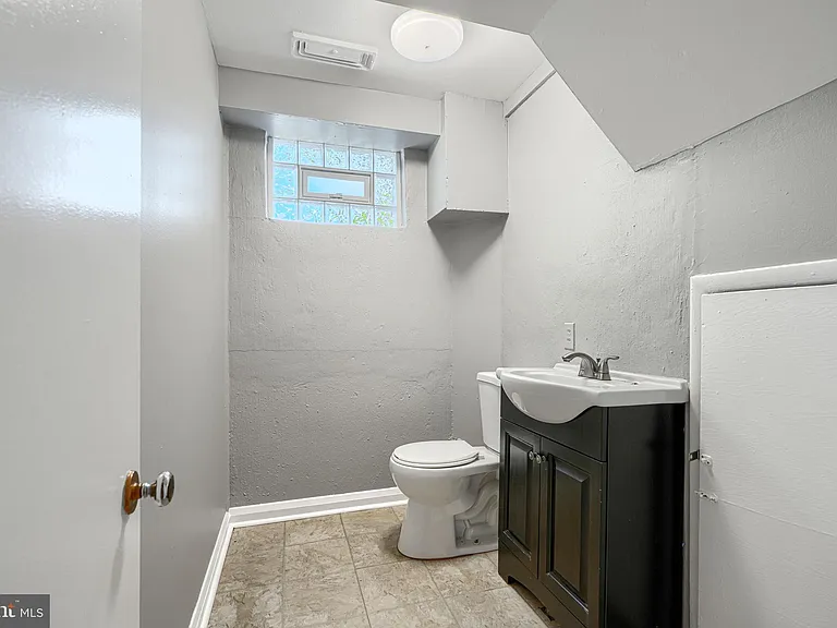 6901 Chippewa Dr — Photo 35