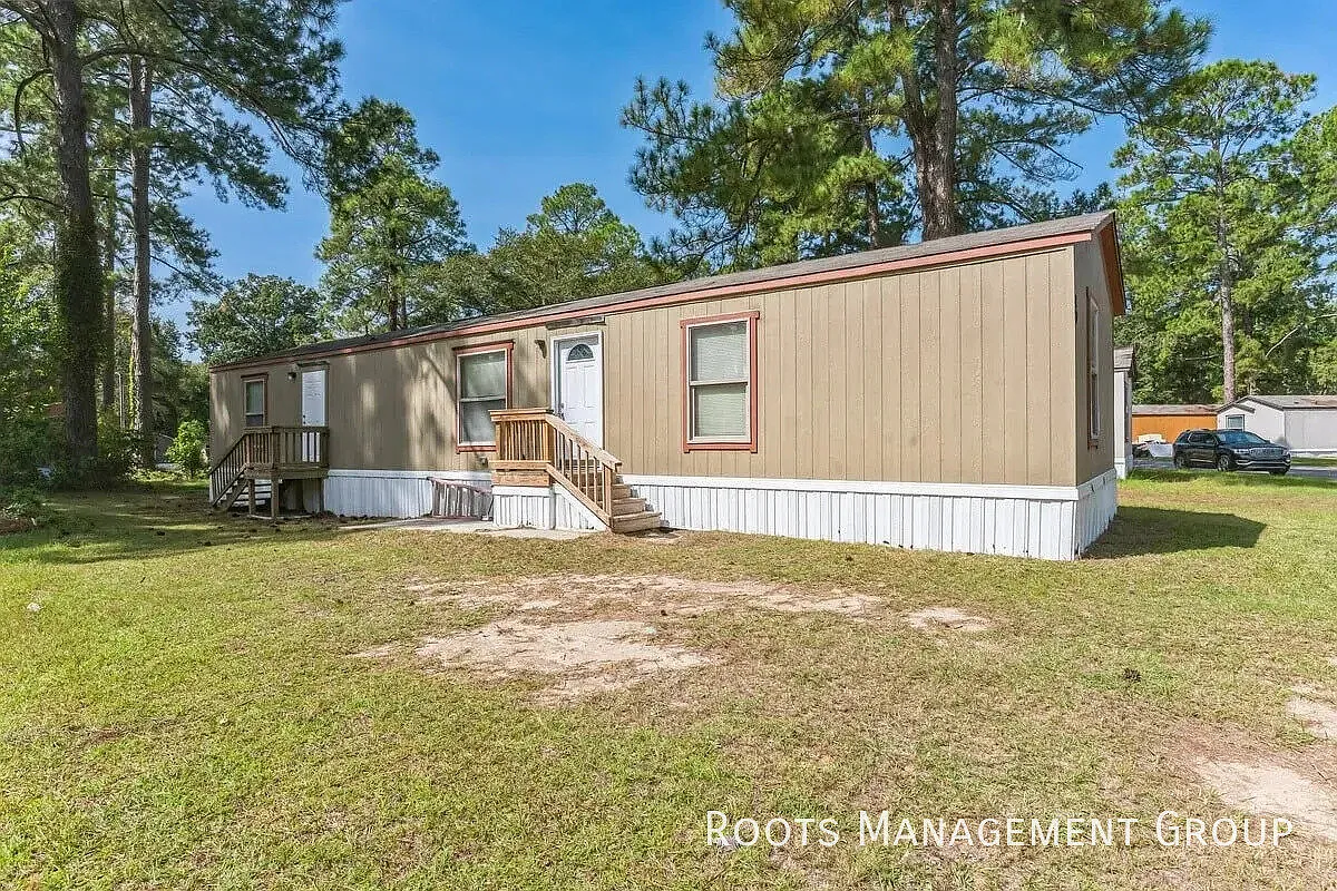 3 Bed 2 Bath Home Available for Lease at Eagles MHP - Apply Now! — Photo 3