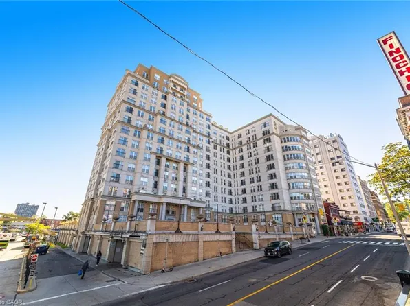 135 James St S #1605, Hamilton, ON L8P 2Z6