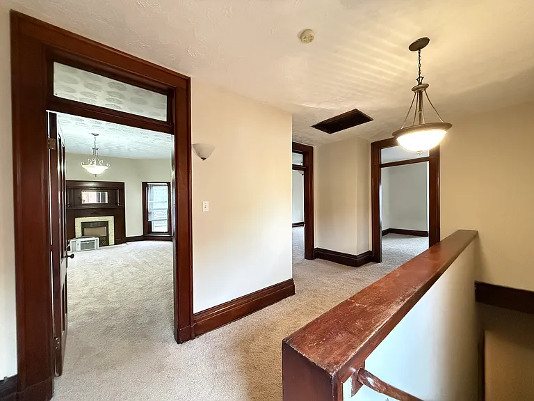 2410 Ashland Ave #2 — Photo 12
