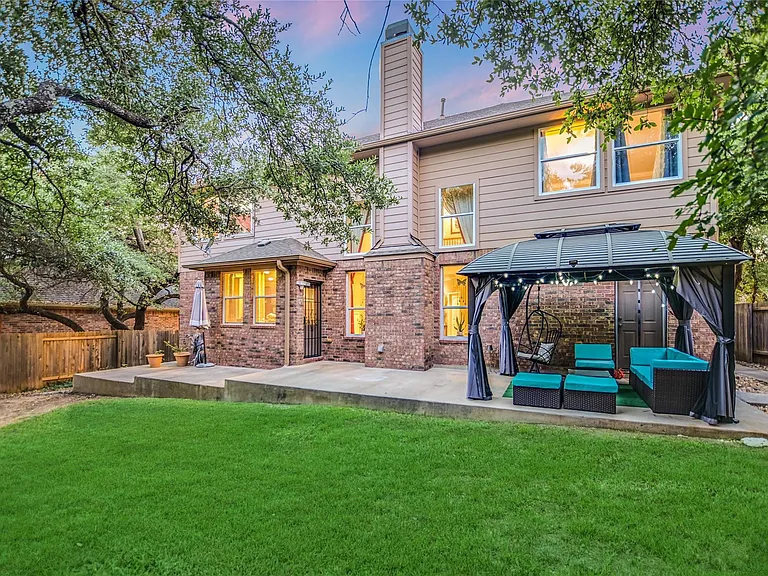 3706 Katie Ln — Photo 4