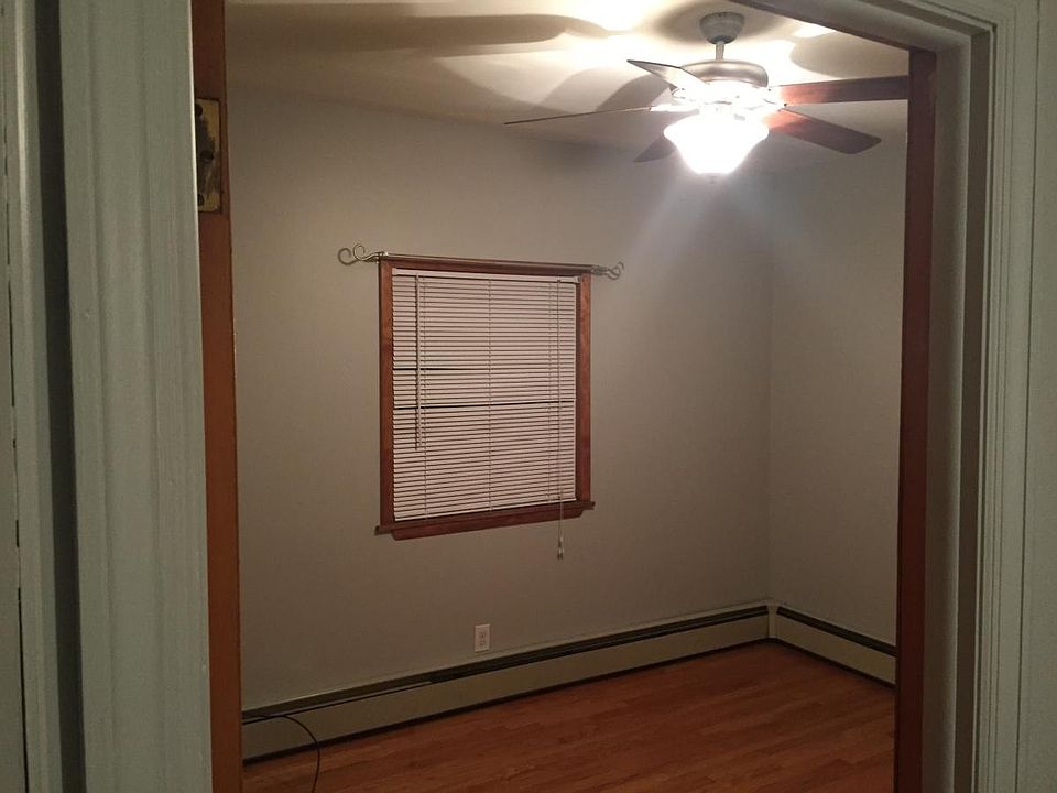 2nd image of 1023 Prospect Ave #2