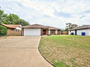 4106 Oakcrest Ave, Enid, OK 73703
