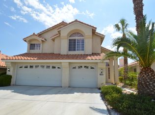 2032 Summit Pointe Dr, Las Vegas, NV 89117