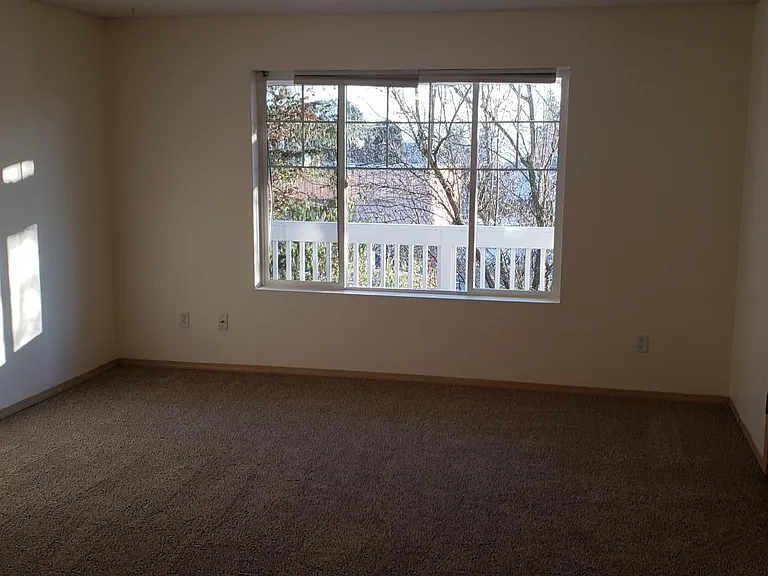 3716 Rucker Ave — Photo 5