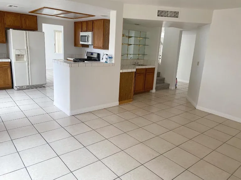 3982 Round Wood St — Photo 5