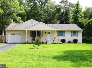 2425 Brookhaven Dr, Vineland, NJ 08361