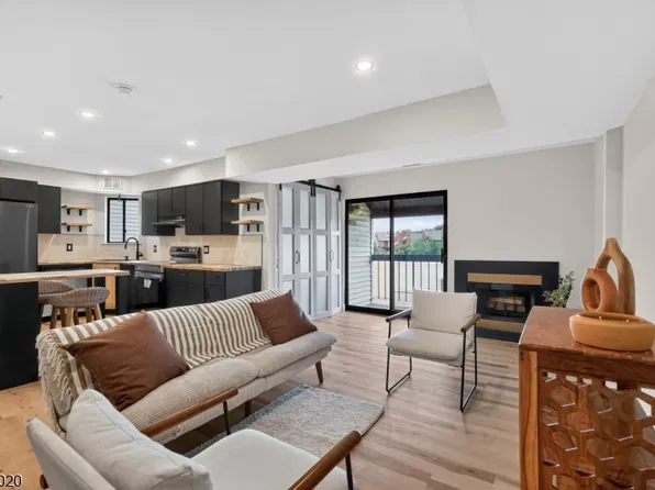 3519 Richmond Ct, Hillsborough Twp., NJ 08844