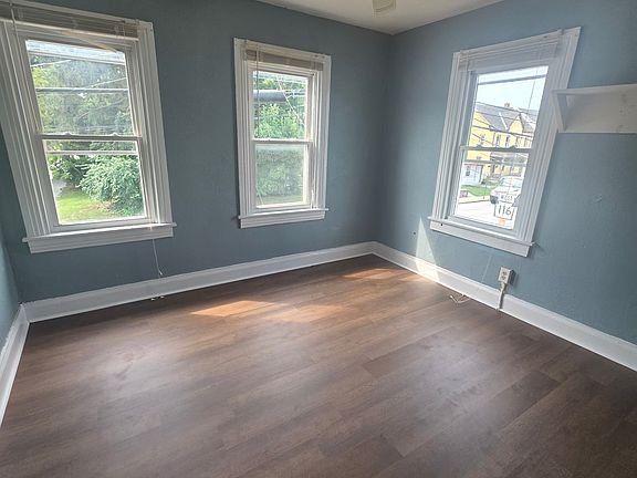 5th image of 810 York St #1