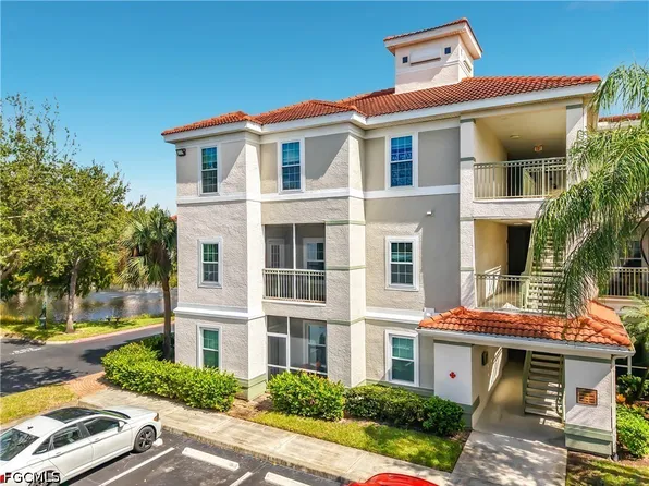 23640 Walden Center Dr APT 201, Bonita Springs, FL 34134