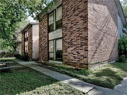 1st image of 1101 Bois Darc St #B