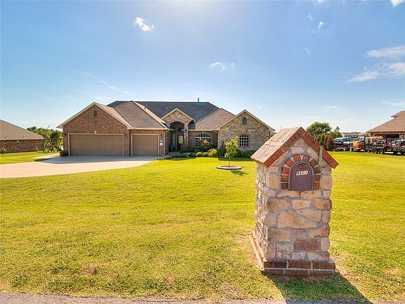 2nd image of 9601 Fendrych Dr