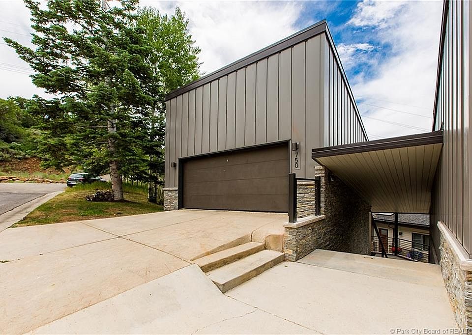 1st image of 750 Saddle View Way #16