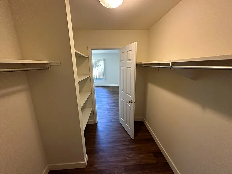 Main Bedroom Closet