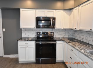 3130 Locust Ct, Sioux City, IA 51106