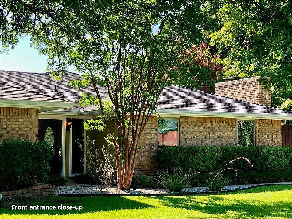 1st image of 512 Oakcrest Dr