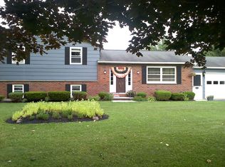 11 Maple Ln, Waterloo, NY 13165