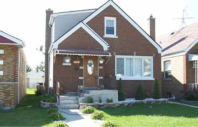 1st image of 6836 S Kildare Ave