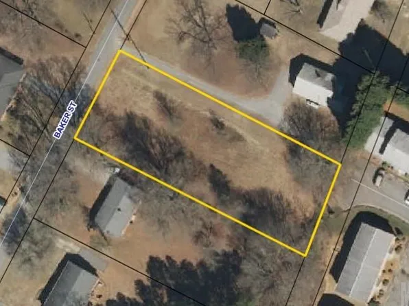 2754 Baker St, Claremont, NC 28610