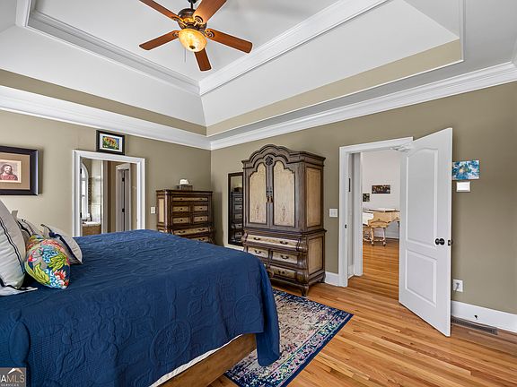 5th image of 1909 Duncans Mill Ln